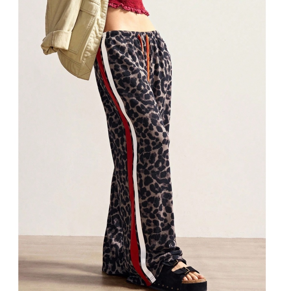 Leopard Print Stretchy Waist Stripes Ribbed Wide leg Pants - Picture 3 of 5